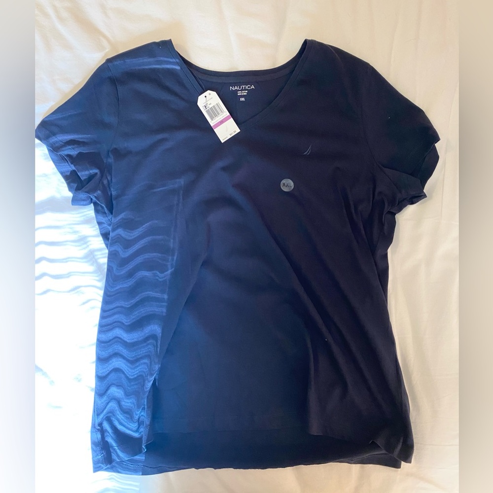 NWT Nautica Women’s V Neck Tee